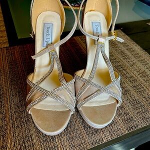 Gold strap sandals never been worn before 3/12-4